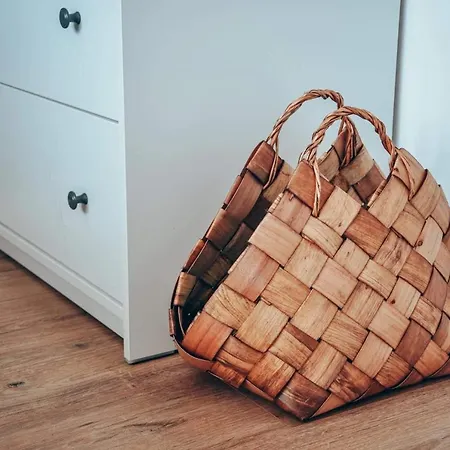 Pink Old Town Warsaw, 2 Rooms, Ac, Brand New! *