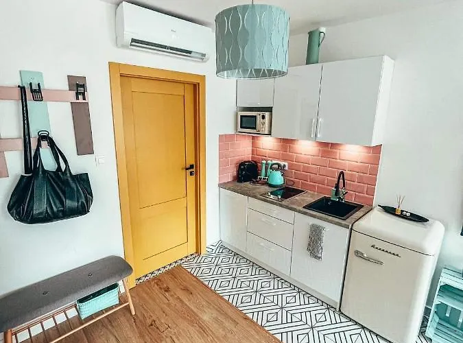 Pink Old Town Warsaw, 2 Rooms, Ac, Brand New! Lejlighed *